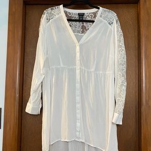 White Button-up Tunic Top